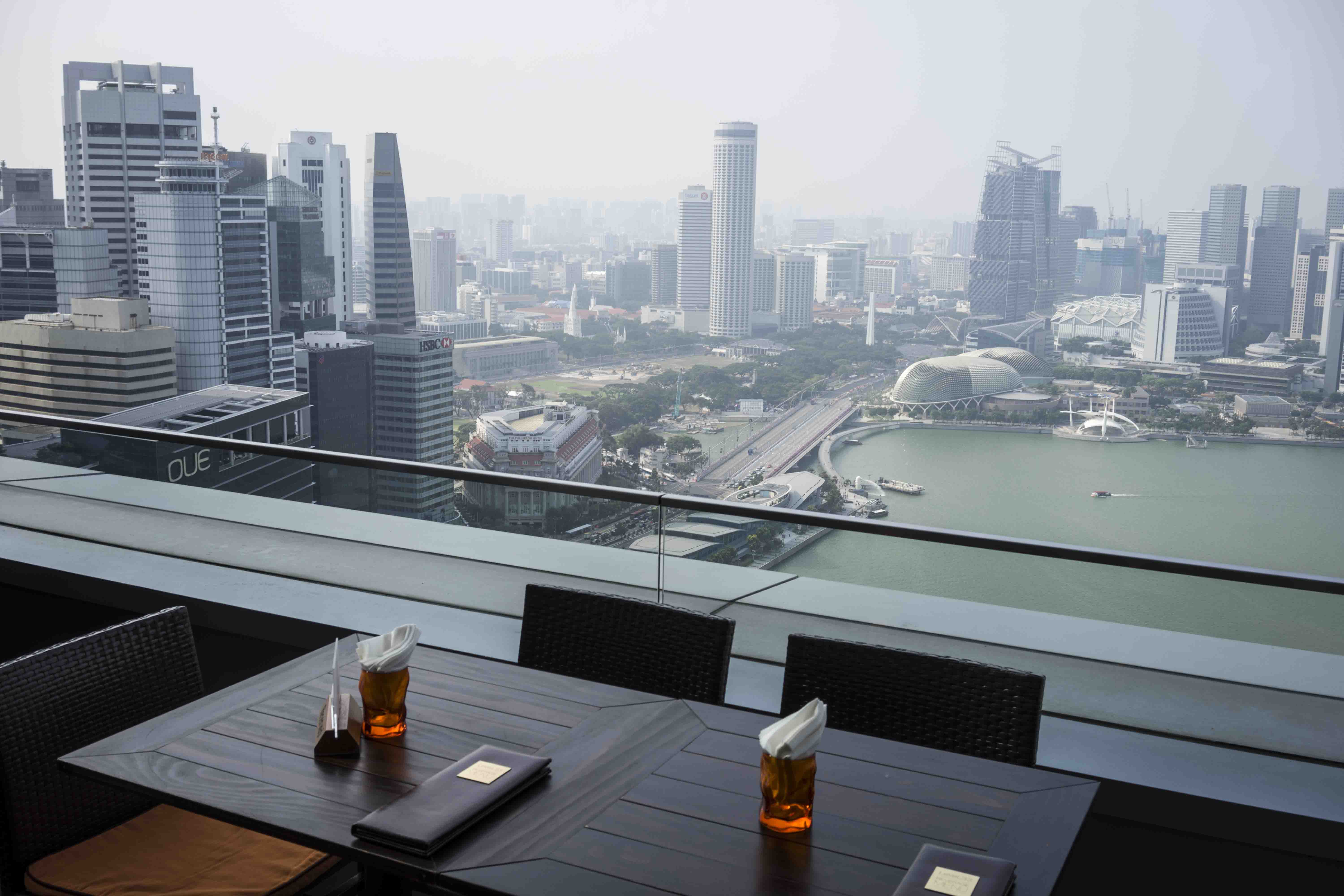 LeVeL33 Singapore EataCity Bars